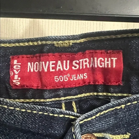 Levi's Dark Blue Straight Leg Jeans - Picture 2 of 7